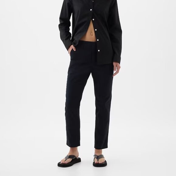 NWT Black GAP Factory Mid-Rise Downtown Khakis - Picture 1 of 14